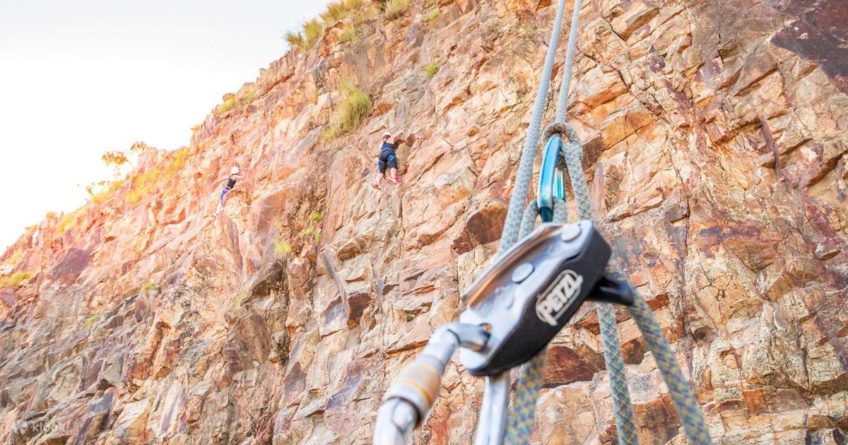 Outdoor Rock Climbing Experience in Brisbane Klook